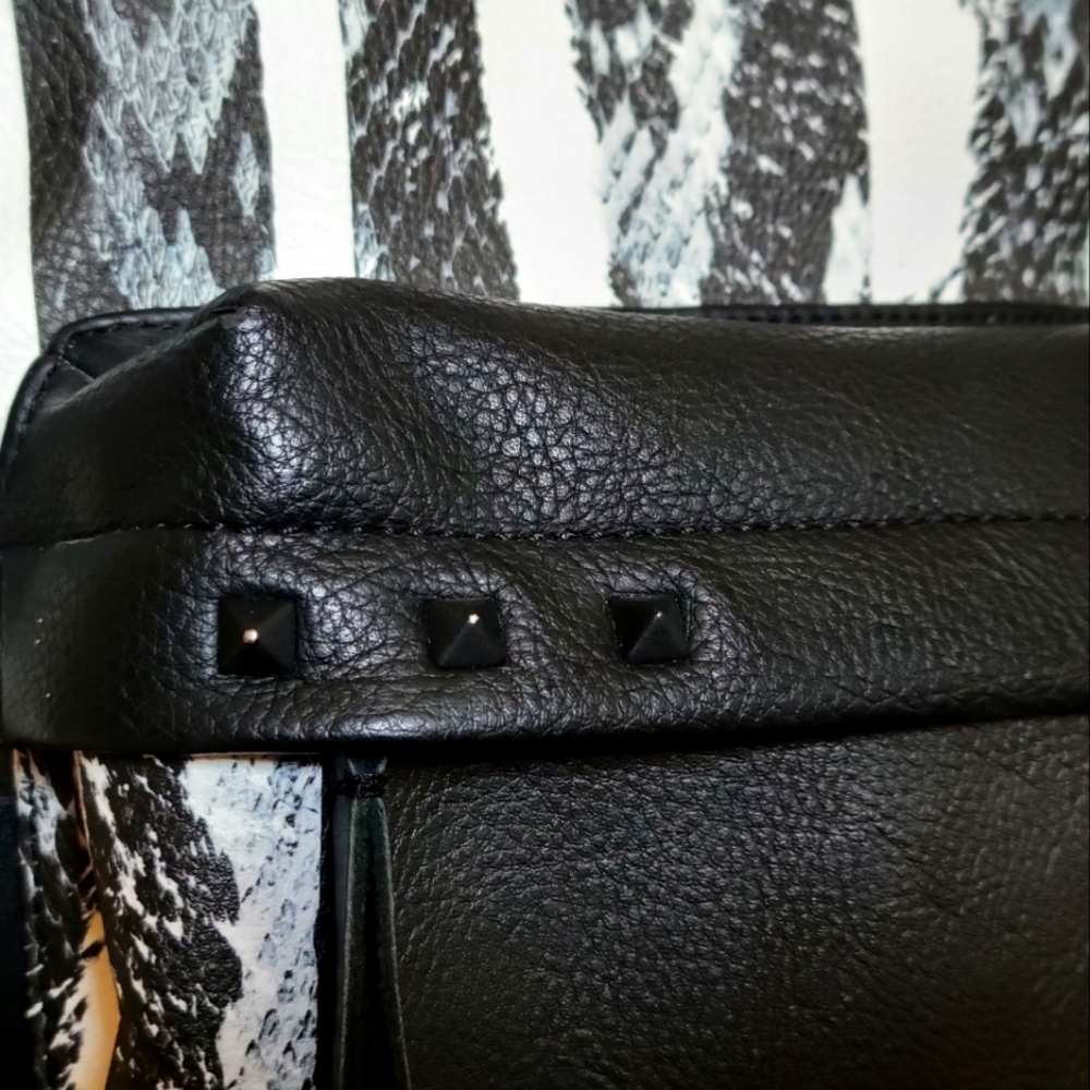 Calvin Klein Jeans Collection Fall 2018  Backpack - Picture 15 of 16